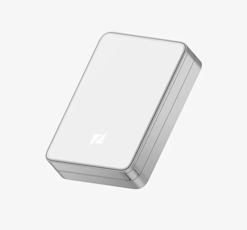 【2/18~2/24期間限定優惠】ZENLET 行動錢包 Zenlet 3 Pro 系列 銀