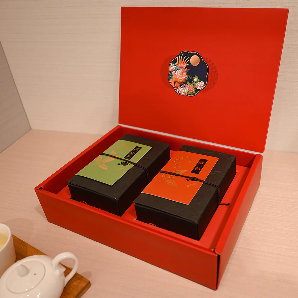 方菩提 繁花盛宴-茶葉禮盒 (黃金烏龍茶包*8包+蜜香紅茶20g)