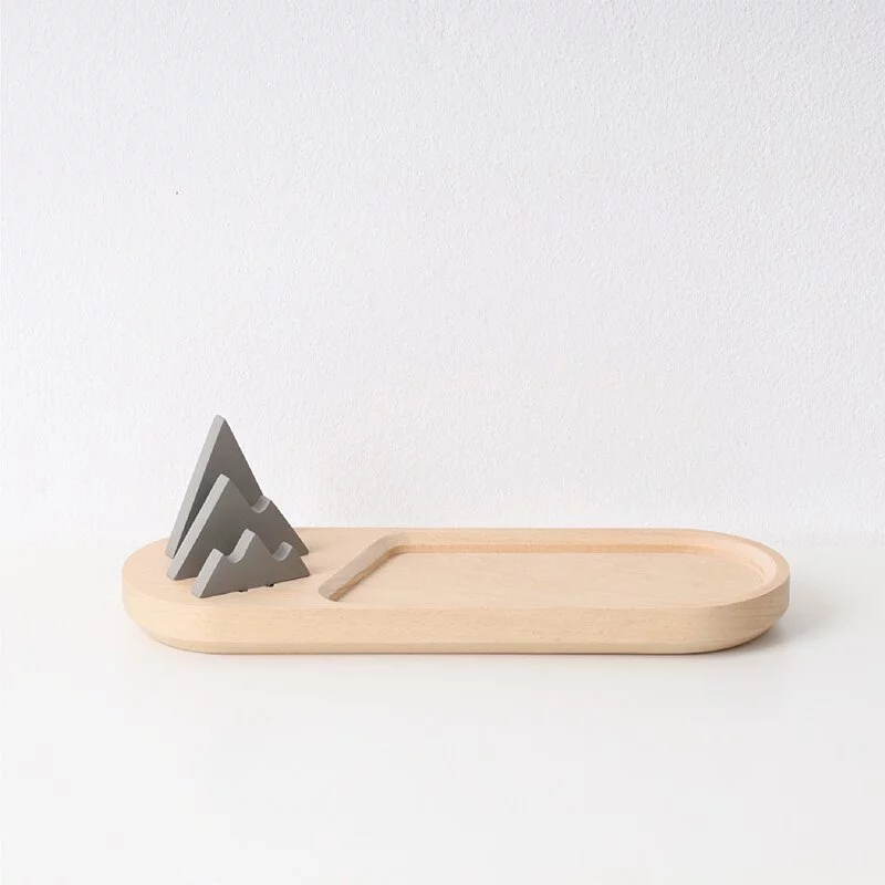 ｜客製說明｜

可雷射雕刻上您想要的「雷切內容」
雷切內容：限英文8個字以內，中文4個字以內。
總字數越多單一字的尺寸會越小，雷射刻字的效果會越不清晰。

「字體樣式」請於下方圖示選擇