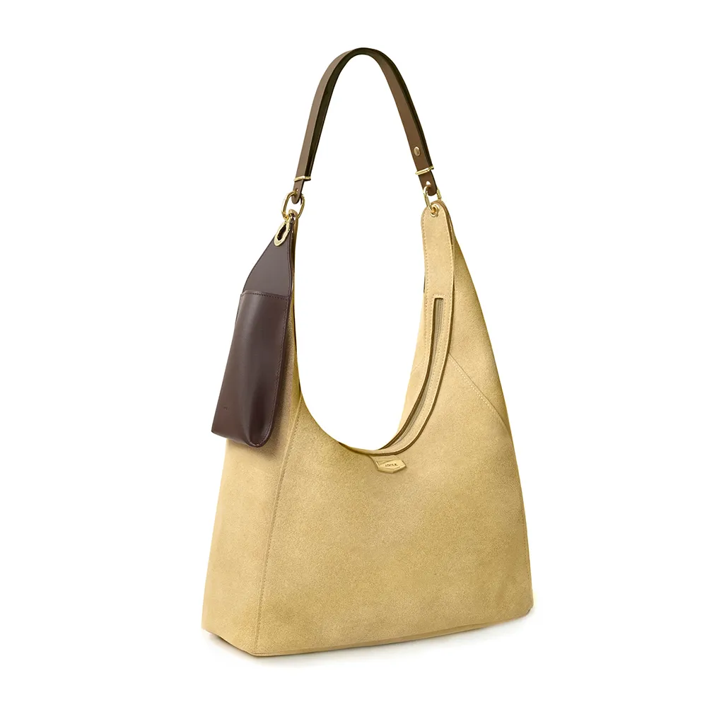 ADOLE 【伸縮兩用】Wàndering 單肩麂皮含內袋斜背包/大地駝(贈可拆式手機掛袋)