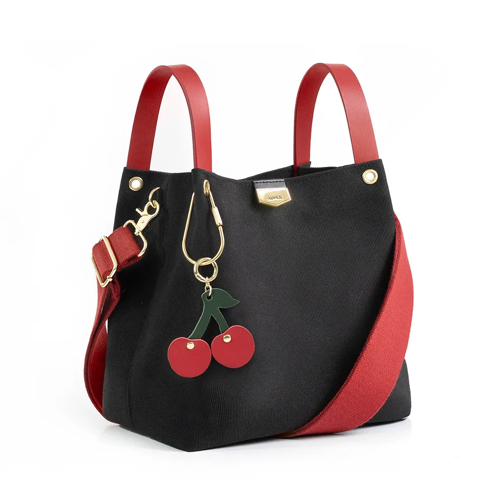 ADOLELab皮革帆布可調式棉織帶 小水桶包  黑x櫻桃紅(加贈內袋及櫻桃吊飾含鑰匙圈)